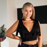 Blusa negra tiras