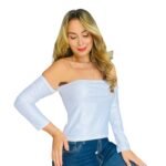 blusa blanca con mangas
