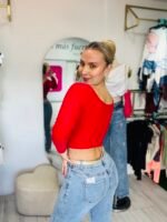 Blusa color rojo - Imagen 2