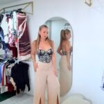 Pantalón nude Noches de París — abertura inferior y talle alto elegante