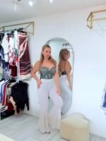 Pantalón blanco bota campana en seda Milán — talle alto y elegante - Imagen 2