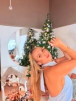 Vestido corto azul cielo – cuello halter, fluido y versátil TALLA ÚNICA