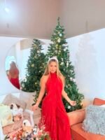 Enterizo de pantalón halter rojo – fluido, versátil y perfecto para crear momentos inolvidables - Imagen 2