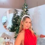Enterizo de pantalón halter rojo – fluido, versátil y perfecto para crear momentos inolvidables