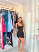 Vestido negro, elástico, talla, M pegado - Imagen 2