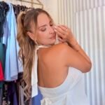 Chaleco en lino, ajustable en parte de la nuca y en cintura